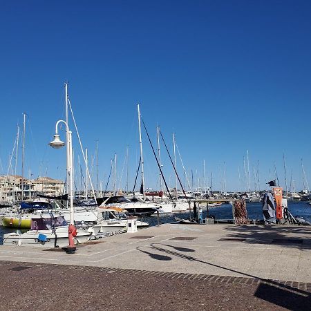 Port Frejus Rives Latines Studio Cabine 30 M2 4 Pe Eksteriør billede